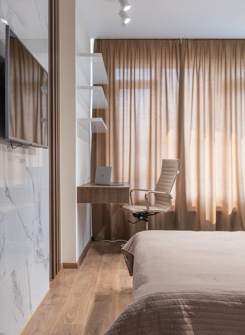 Modern bedroom